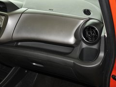飞度 2013款 1.3L 自动 舒适版