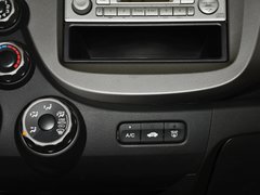2013款 1.3L 自动 舒适版
