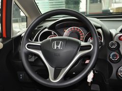 飞度 2013款 1.3L 自动 舒适版