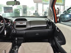 2013款 1.3L 自动 舒适版