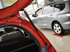 2013款 1.3L 自动 舒适版