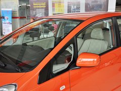 2013款 1.3L 自动 舒适版