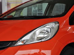 2013款 1.3L 自动 舒适版