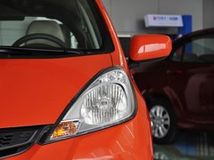 2013款 1.3L 自动 舒适版