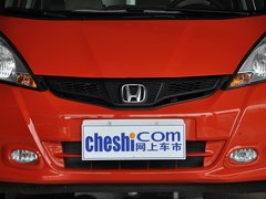 2013款 1.3L 自动 舒适版