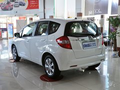 2013款 1.5L 自动 豪华版