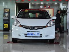 2013款 1.5L 自动 豪华版