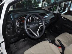 2013款 1.5L 自动 豪华版
