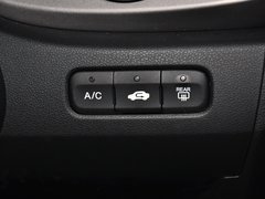 2013款 1.5L 自动 豪华版