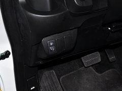 2013款 1.5L 自动 豪华版