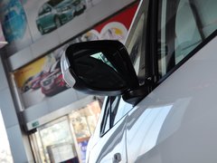 2013款 1.5L 自动 豪华版