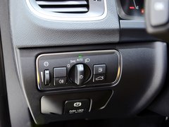 2014款 T5 2.0T 自动 智逸版