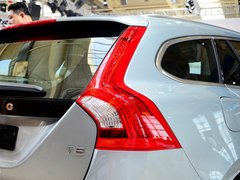 2014款 T5 2.0T 自动 智逸版