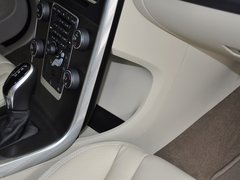 2014款 T5 2.0T 自动 智逸版