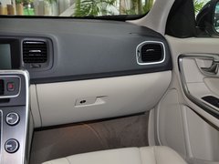 2014款 T5 2.0T 自动 智逸版