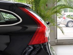 2014款 T5 2.0T 自动 智逸版