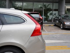 2014款 T5 2.0T 自动 智逸版