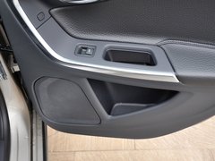 2014款 T5 2.0T 自动 智逸版