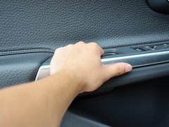 2014款 T5 2.0T 自动 智逸版