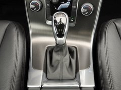2014款 T5 2.0T 自动 智逸版