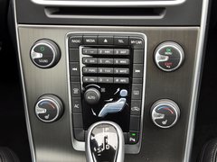 2014款 T5 2.0T 自动 智逸版