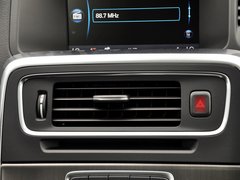 2014款 T5 2.0T 自动 智逸版