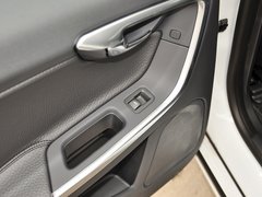 2014款 T5 2.0T 自动 智逸版