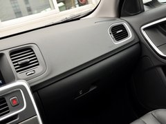 2014款 T5 2.0T 自动 智逸版
