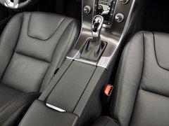 2014款 T5 2.0T 自动 智逸版