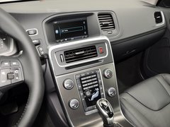 2014款 T5 2.0T 自动 智逸版