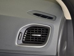 2014款 T5 2.0T 自动 智逸版