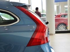 2014款 T5 2.0T 自动 智逸版
