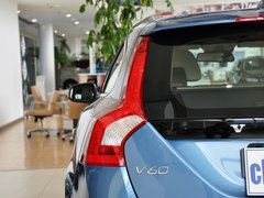 2014款 T5 2.0T 自动 智逸版