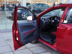 2013款 GL 1.3L 手动 炫酷版