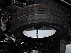 2013款 2.2L 手动 两驱汽油商务版