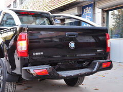 2013款 2.2L 手动 两驱汽油商务版