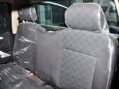 2013款 2.2L 手动 两驱汽油商务版