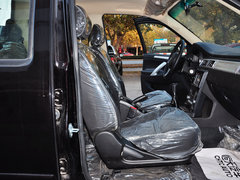 2013款 2.2L 手动 两驱汽油商务版