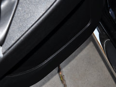 2013款 2.2L 手动 两驱汽油商务版