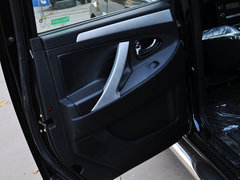 2013款 2.2L 手动 两驱汽油商务版