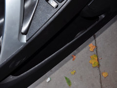 2013款 2.2L 手动 两驱汽油商务版