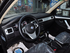 2013款 2.2L 手动 两驱汽油商务版