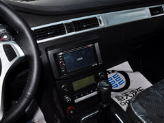 2013款 2.2L 手动 两驱汽油商务版