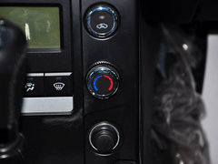 2013款 2.2L 手动 两驱汽油商务版