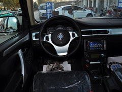 2013款 2.2L 手动 两驱汽油商务版