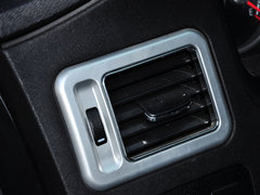 2013款 2.2L 手动 两驱汽油商务版
