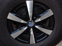2013款 2.2L 手动 两驱汽油商务版