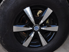 2013款 2.2L 手动 两驱汽油商务版