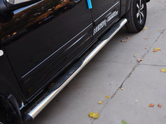 2013款 2.2L 手动 两驱汽油商务版