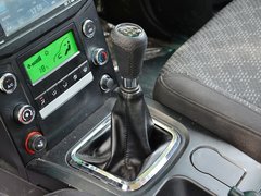 2013款 2.4L 手动 两驱汽油至尊版
